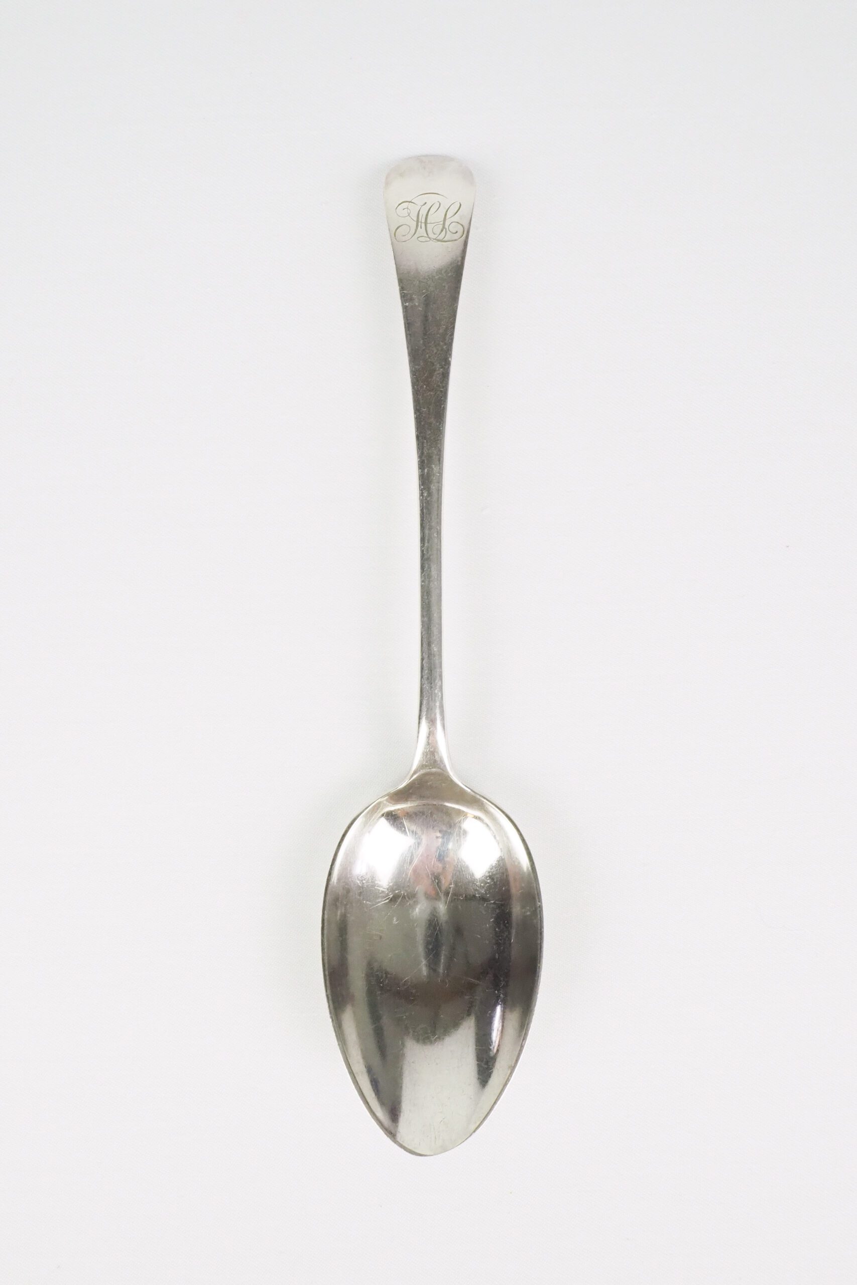 This Vintage Silver Plate Serving Spoon is a stunning piece of service ware. Perfect for an elegant tablescape. Sourced for Wildmore.
