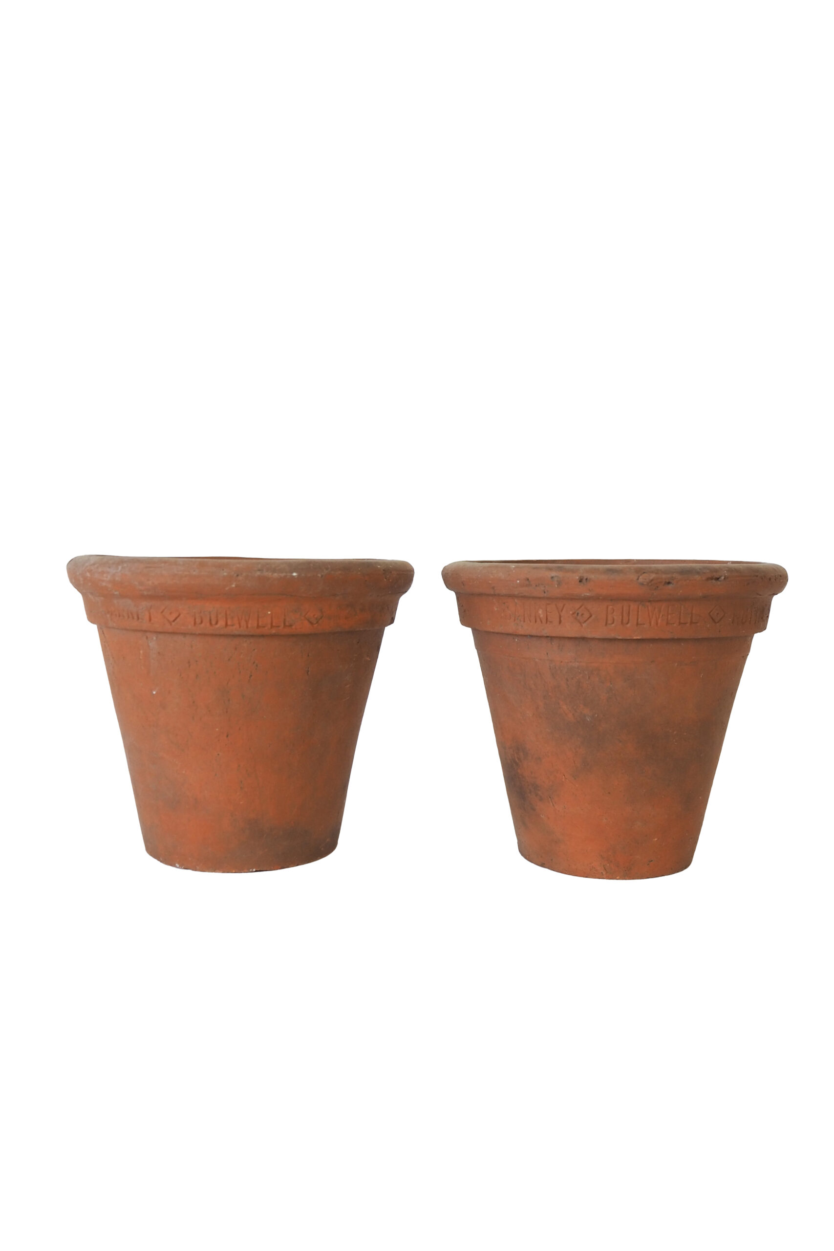 This lovely Pair of Vintage Sankey Pots are beautifully made from terracotta. This pair are circa 1960s, towards the end of manufacturing at Sankey.