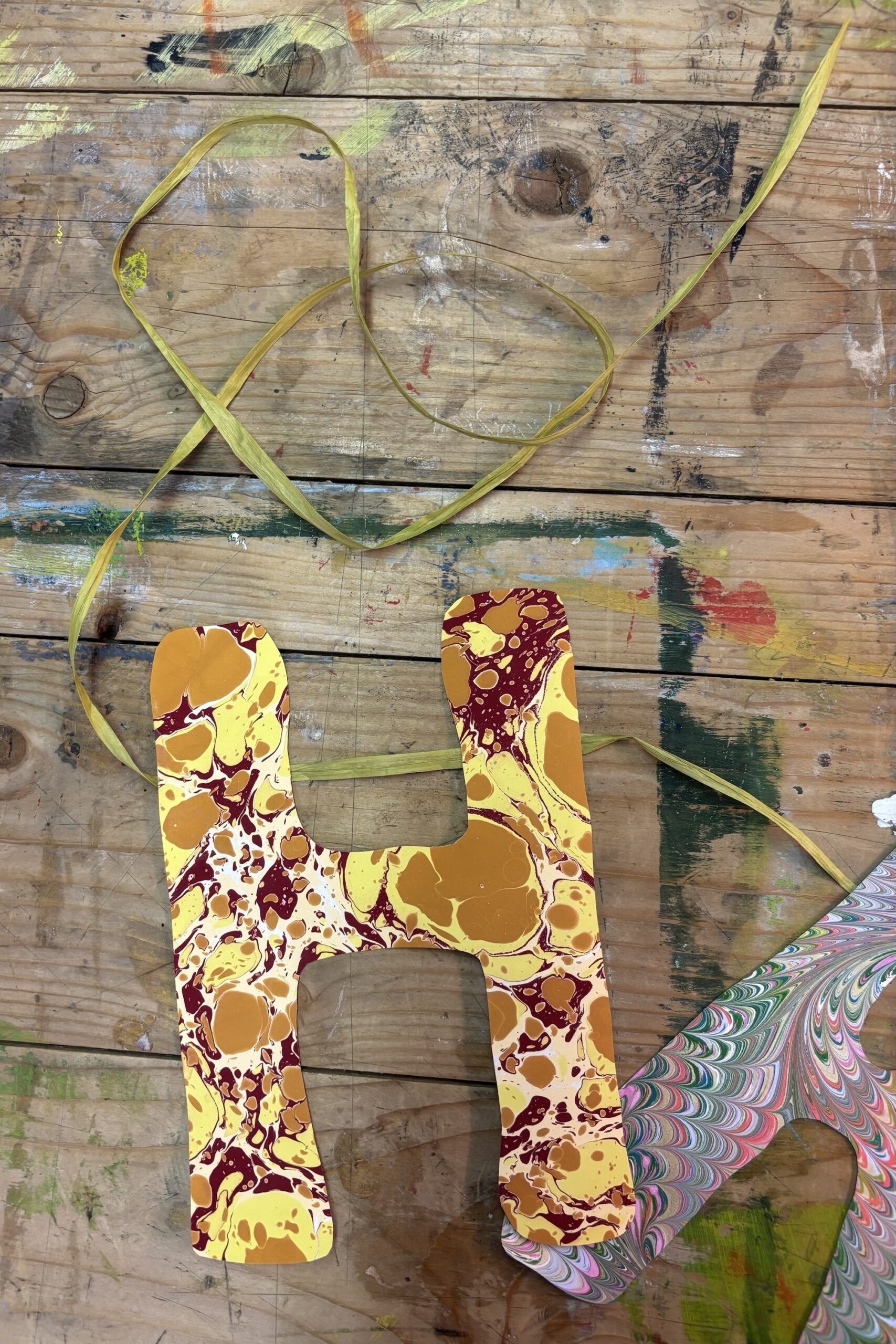How to Make a Wildmore Hand Marbled Paper Garland 