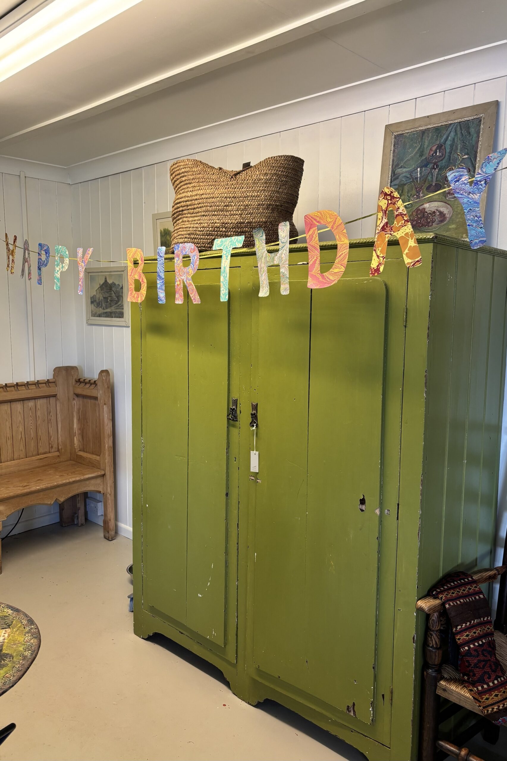 How to Make a Wildmore Hand Marbled Paper Garland 